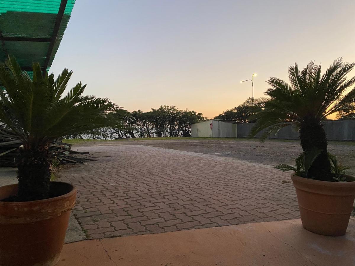 Blue Beach Bussana Nuova Bagian luar foto